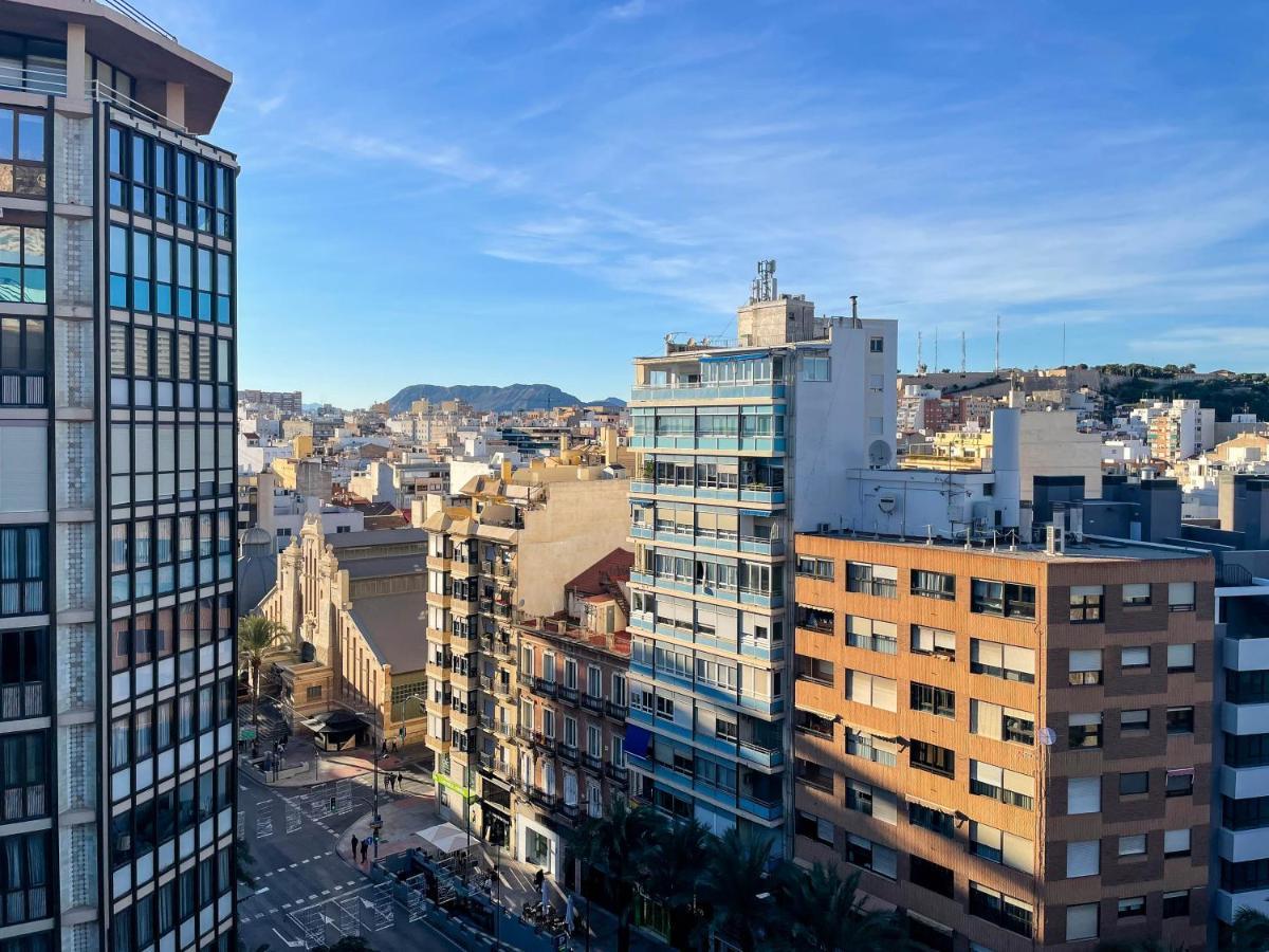 Amplio Apartamento En Pleno Corazon De Аликанте Екстериор снимка