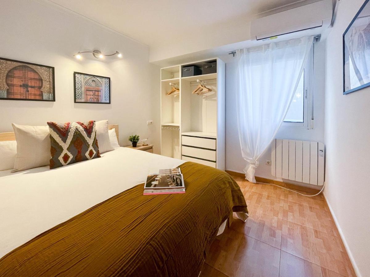 Amplio Apartamento En Pleno Corazon De Аликанте Екстериор снимка